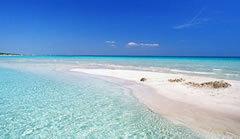 La spiaggia bianca di Serra degli Alimini, Otranto La spiaggia bianca di Serra degli Alimini, Otranto