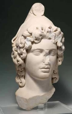 Testa di Attis ritrovata ad Egnatia – Museo di Egnatia, Brindisi IT Testa di Attis ritrovata ad Egnatia – Museo di Egnatia, Brindisi IT
