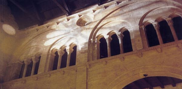Cattedrale di Conversano, i Matronei – Conversano, Bari IT Cattedrale di Conversano, i Matronei – Conversano, Bari IT